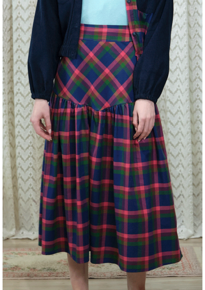 M FALDA MARTENS PLAID